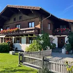 Haus Margareth Apartment
