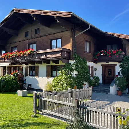 Haus Margareth Apartment