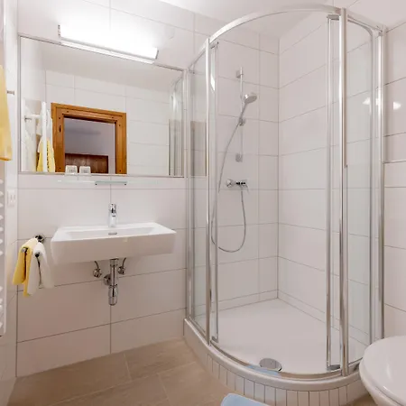 Haus Margareth Apartament *