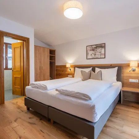 Haus Margareth شقة